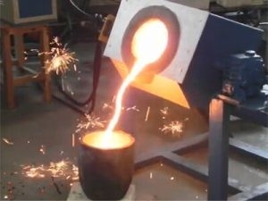 50/60HZ 70 кг высокочастотная индукционная плавильная печь с годовой бесплатной гарантией