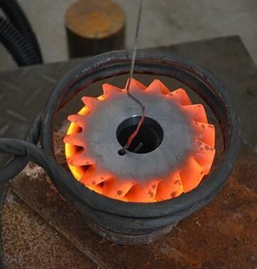 Электрическая высокочастотная машина индукции твердея гася оборудование