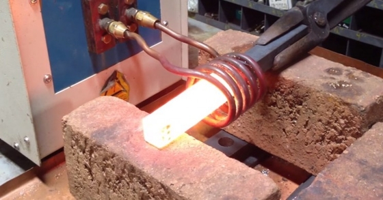 машина топления электрической индукции 30kw IGBT портативная для куя частоты коротковолнового диапазона